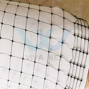 Extruded anti bird netting